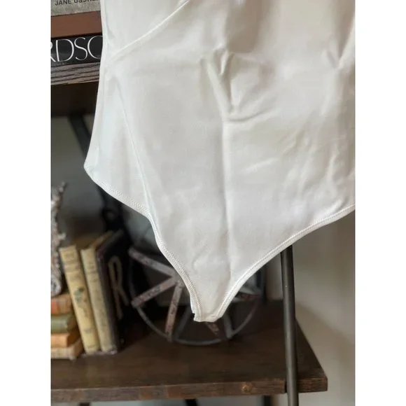 NBD Aaliyah Bodysuit White Women's Size Small - Picture 8 of 12